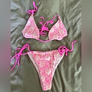 Women’s pink and white lace bikini SIZE LARGE
